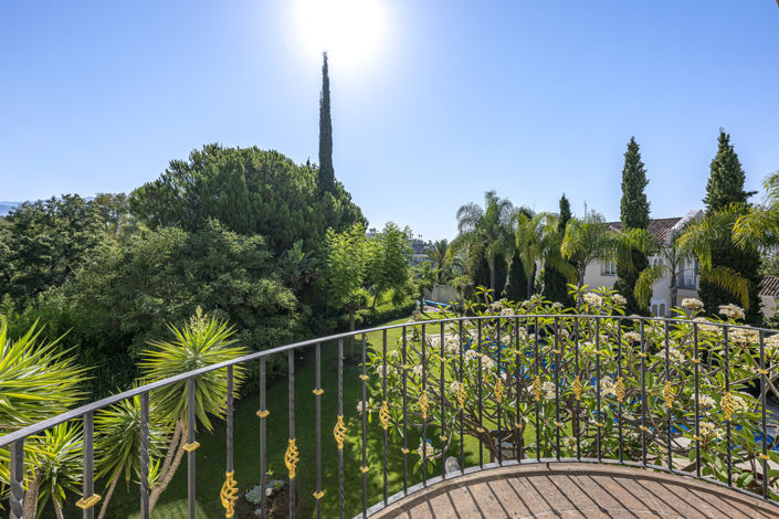 Image No.27-5 Bed Villa for sale