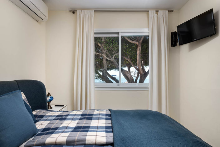 Image No.17-4 Bed Townhouse for sale