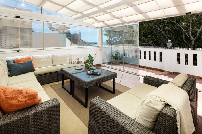 Image No.20-4 Bed Townhouse for sale