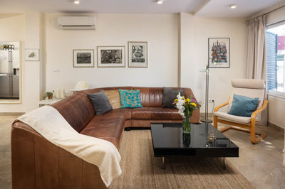 b98le8d7m9k3degpefzhs0lif8u4xzvzhwxtmggyekxx9