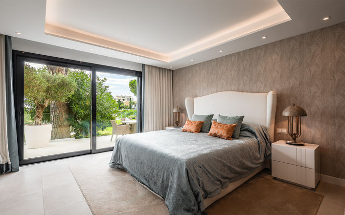 Image No.19-8 Bed Villa for sale