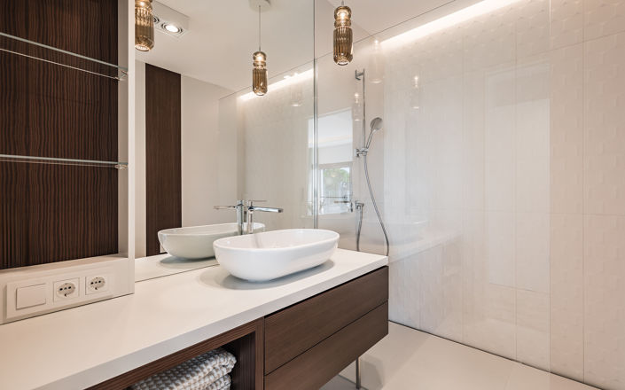 Image No.29-8 Bed Villa for sale