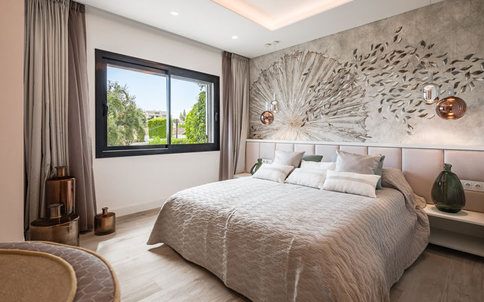 Image No.30-8 Bed Villa for sale