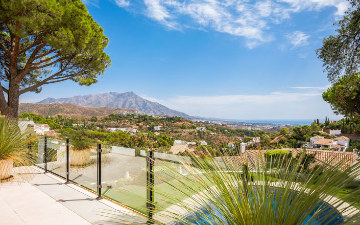 Image No.44-8 Bed Villa for sale