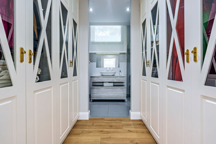 Image No.16-8 Bed Villa for sale