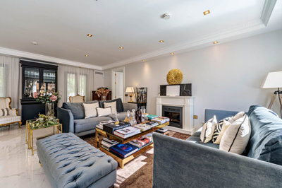 b98le8d7m9k3degpefzhs0lif8u4xzvzhwxtmggyekxx9