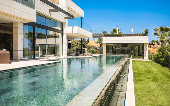 Image No.12-Villa de 6 chambres à vendre à Marbella