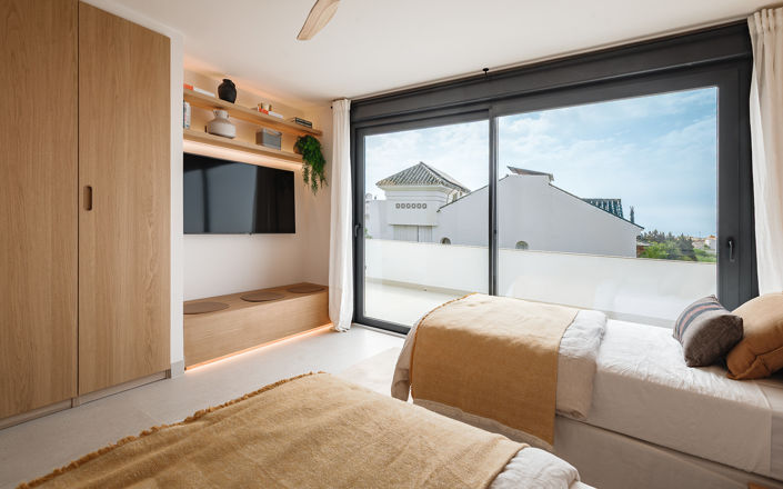 Image No.19-6 Bed Villa for sale