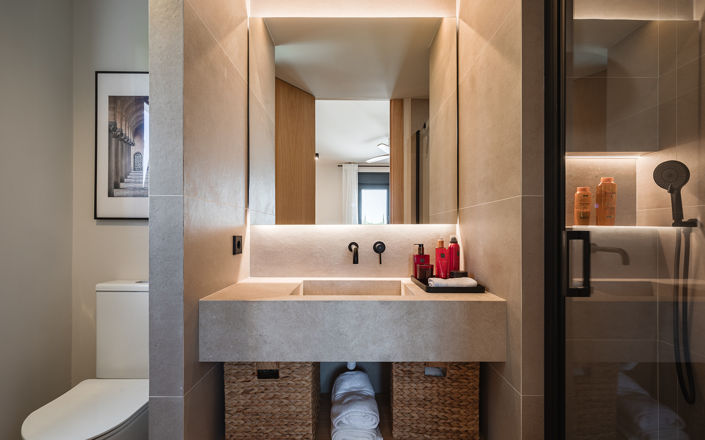 Image No.20-6 Bed Villa for sale