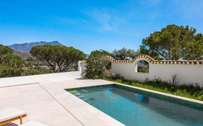 Image No.38-5 Bed Villa for sale