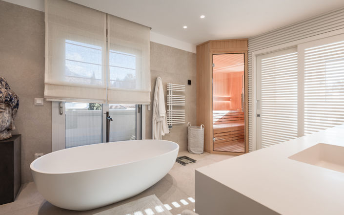 Image No.18-3 Bed Property for sale