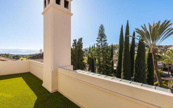 Image No.37-3 Bed Property for sale