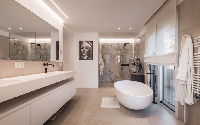 Image No.5-3 Bed Property for sale