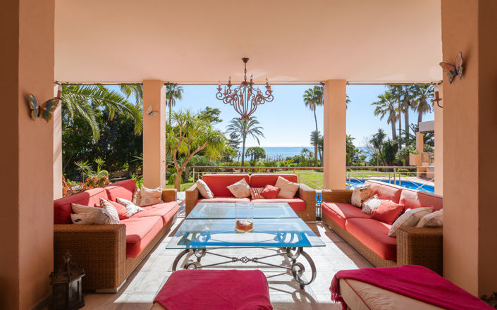 Image No.18-8 Bed Villa for sale