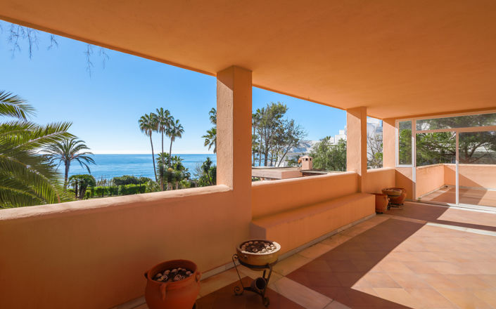 Image No.36-8 Bed Villa for sale