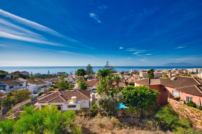 Image No.2-9 Bed Villa for sale