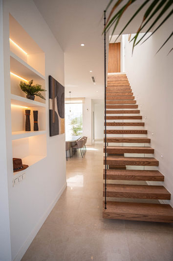 Image No.13-6 Bed Villa for sale