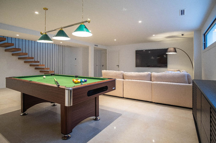 Image No.15-6 Bed Villa for sale