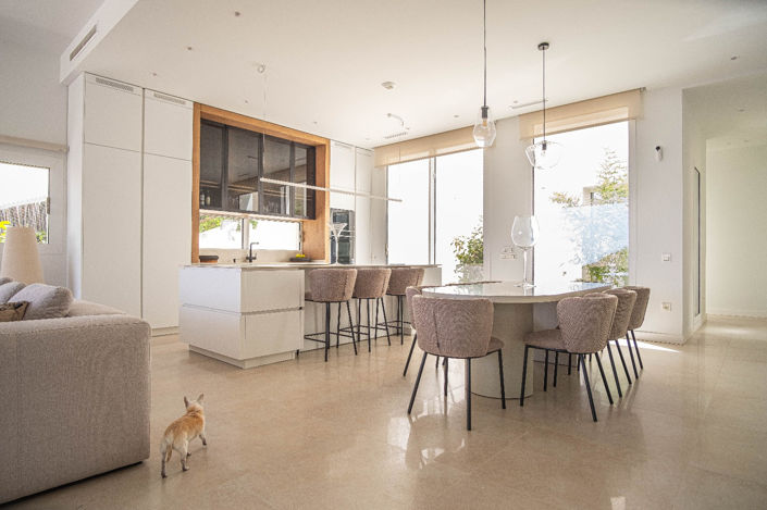 Image No.23-6 Bed Villa for sale