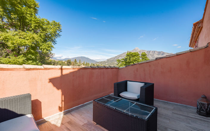 Image No.12-5 Bed Villa for sale