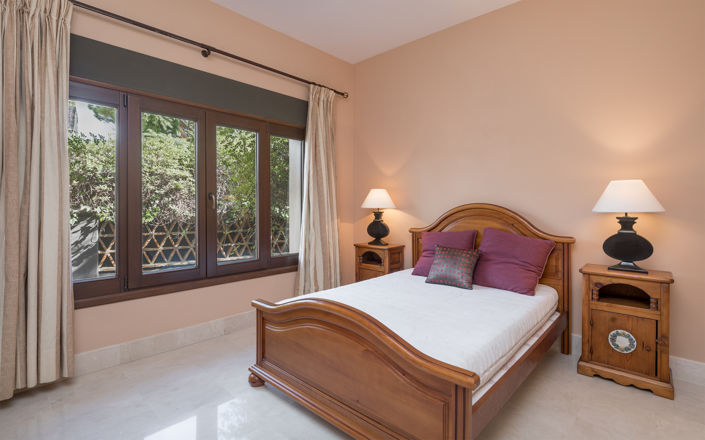 Image No.14-4 Bed Villa for sale