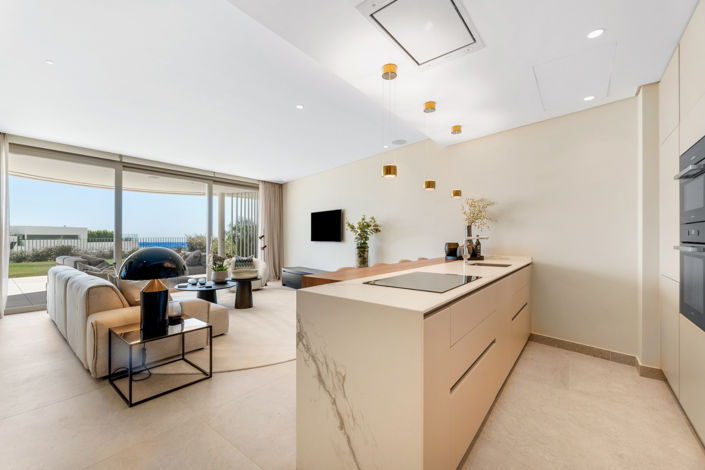 Image No.2-2 Bed Property for sale