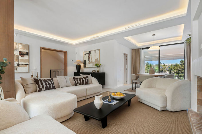 Image No.7-4 Bed Townhouse for sale