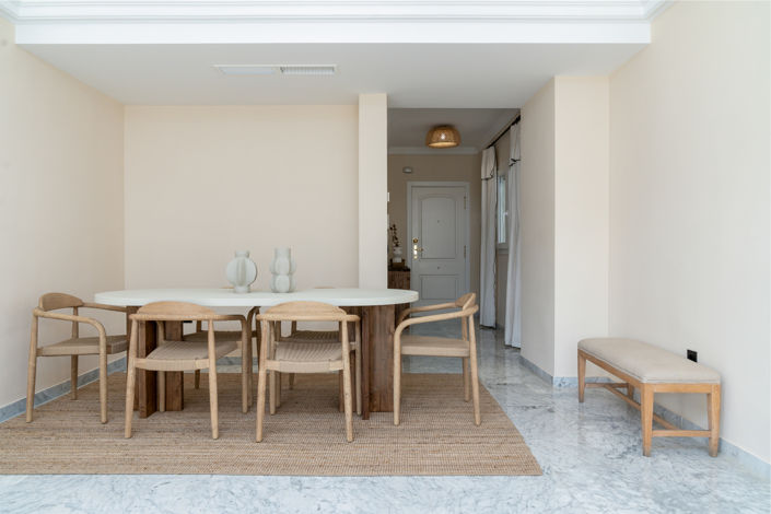 Image No.10-4 Bed Apartment for sale