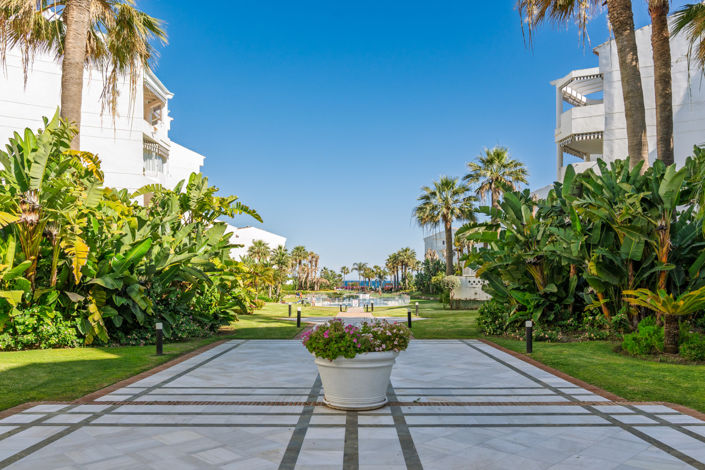 Image No.18-4 Bed Apartment for sale