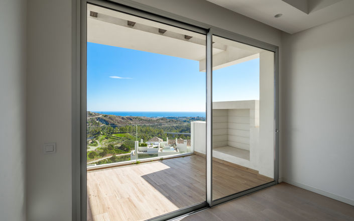 Image No.24-4 Bed Penthouse for sale