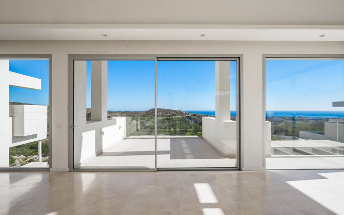 Image No.4-4 Bed Penthouse for sale