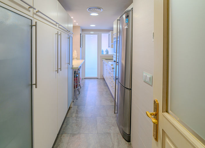 Image No.21-3 Bed Apartment for sale