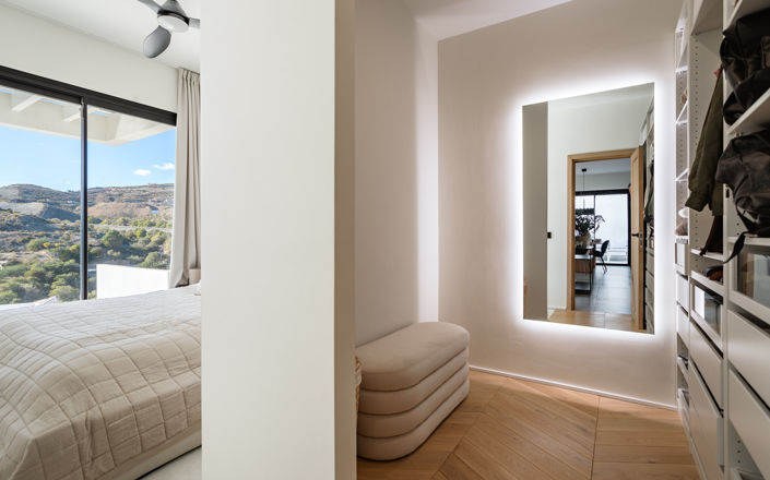 Image No.12-5 Bed Villa for sale