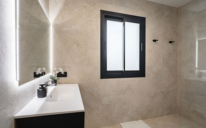 Image No.21-5 Bed Villa for sale