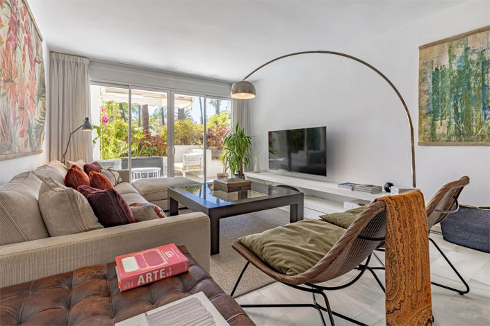 Image No.2-2 Bed Property for sale