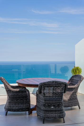 Image No.27-3 Bed Property for sale