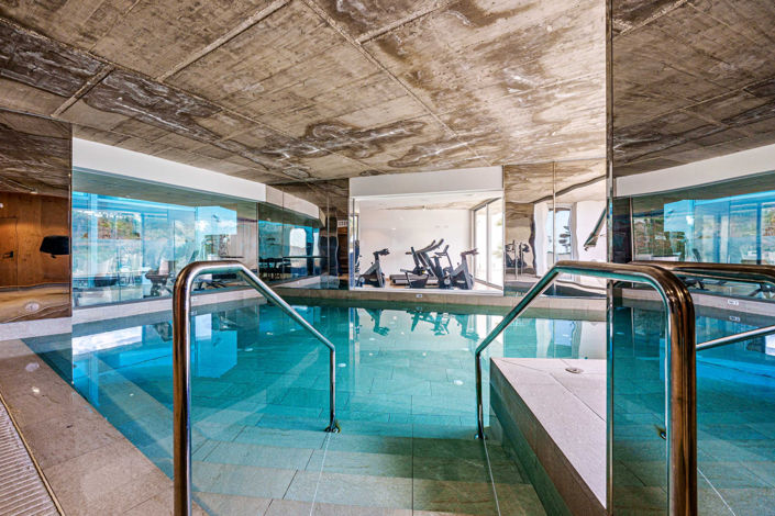 Image No.28-3 Bed Property for sale