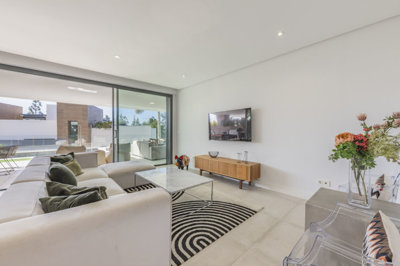 b98le8d7m9k3degpefzhs0lif8u4xzvzhwxtmggyekxx9