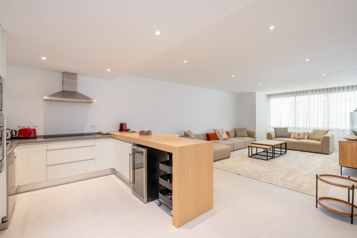 Image No.3-3 Bed Apartment for sale