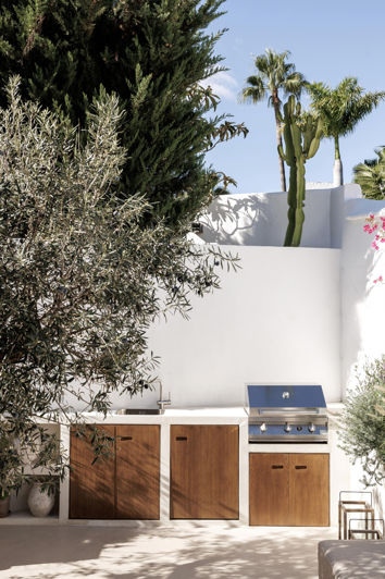 Image No.33-2 Bed Townhouse for sale