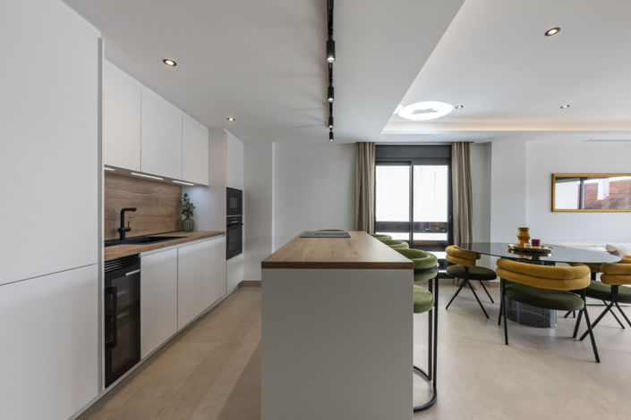 Image No.8-3 Bed Apartment for sale