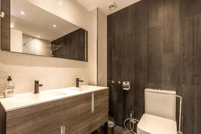 Image No.8-2 Bed Townhouse for sale