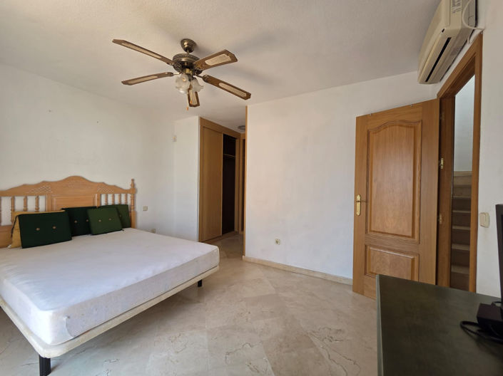 Image No.11-4 Bed House for sale