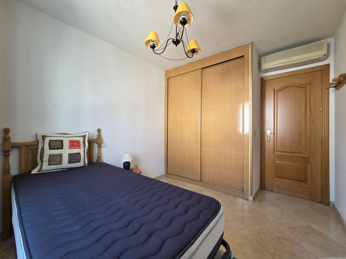 Image No.17-4 Bed House for sale