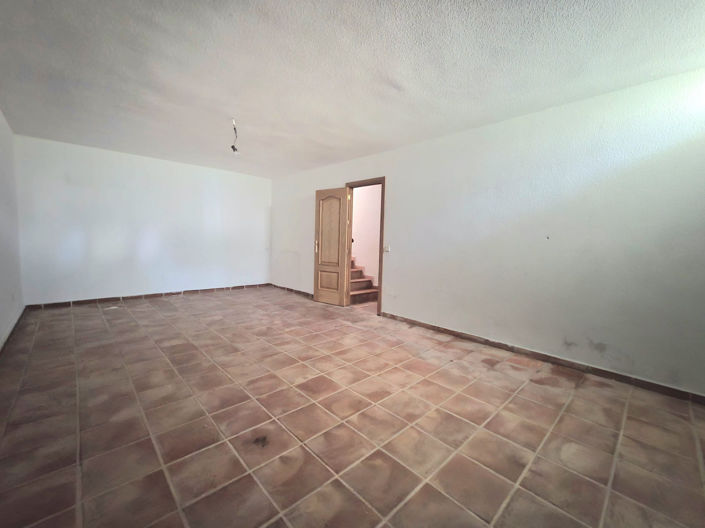 Image No.28-4 Bed House for sale