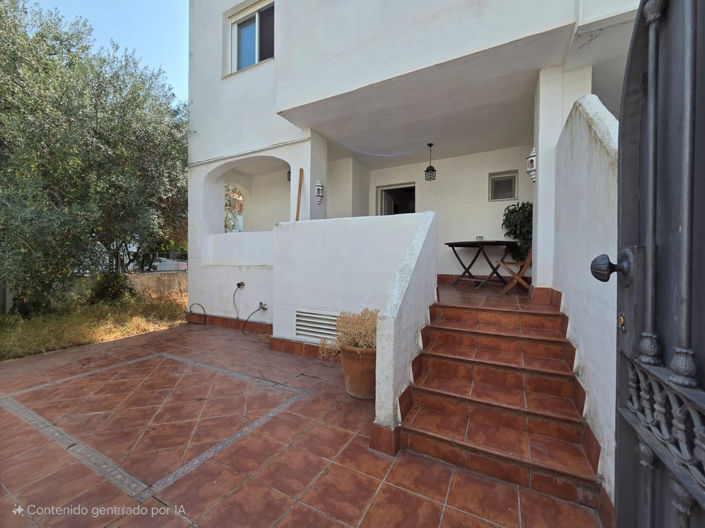 Image No.34-4 Bed House for sale