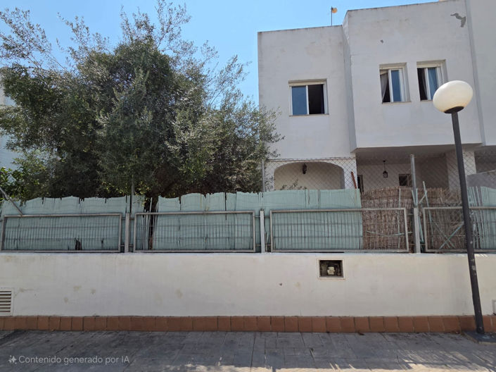 Image No.35-4 Bed House for sale