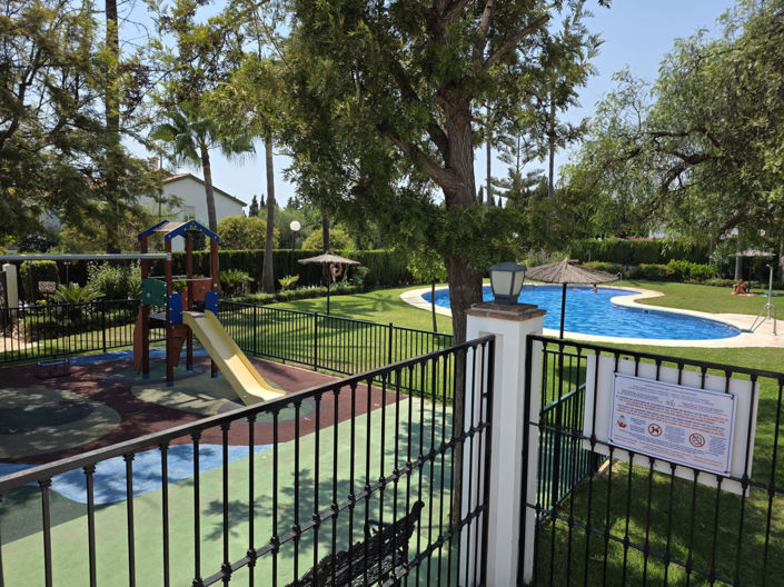 Image No.50-4 Bed House for sale