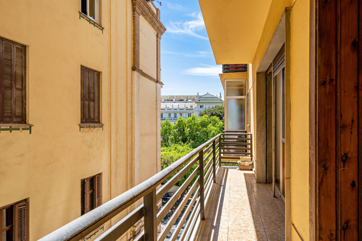 Image No.2-4 Bed Apartment for sale