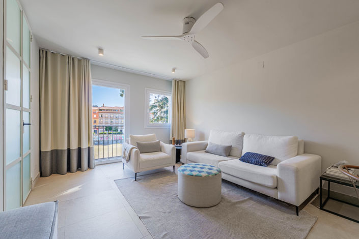 Image No.10-2 Bed Apartment for sale